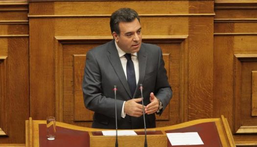 Μάνος Κόνσολας: «Ο τουρισμός στα νησιά του Αιγαίου που υφίστανται τις αρνητικές συνέπειες του μεταναστευτικού, εκπέμπει SOS»