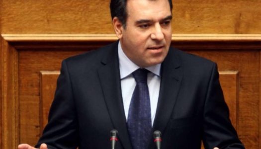 Ο Βουλευτής Δωδεκανησου της Ν.Δ. Μάνος Κόνσολας, από την Όλυμπο Καρπάθου  βρίσκεται μέσα στην πρώτη δεκάδα των μελών της Βουλής με τις  περισσότερες ερωτήσεις