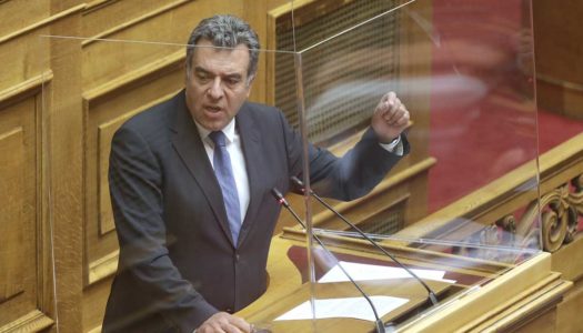 Παρέμβαση του Μάνου Κόνσολα για την ενίσχυση με προσωπικό του Λιμεναρχείου Καρπάθου