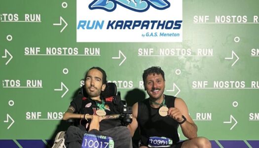 Run Karpathos:Μεγάλη τιμή για τον αγώνα μας και το νησί μας. Ο @redman2141 και ο κολλητός του @teo30fyllou στο πρώτο #runkarpathos